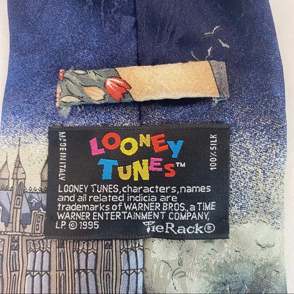 Vintage 1995 Bugs Bunny Big Ben England Silk Tie Made in Italy